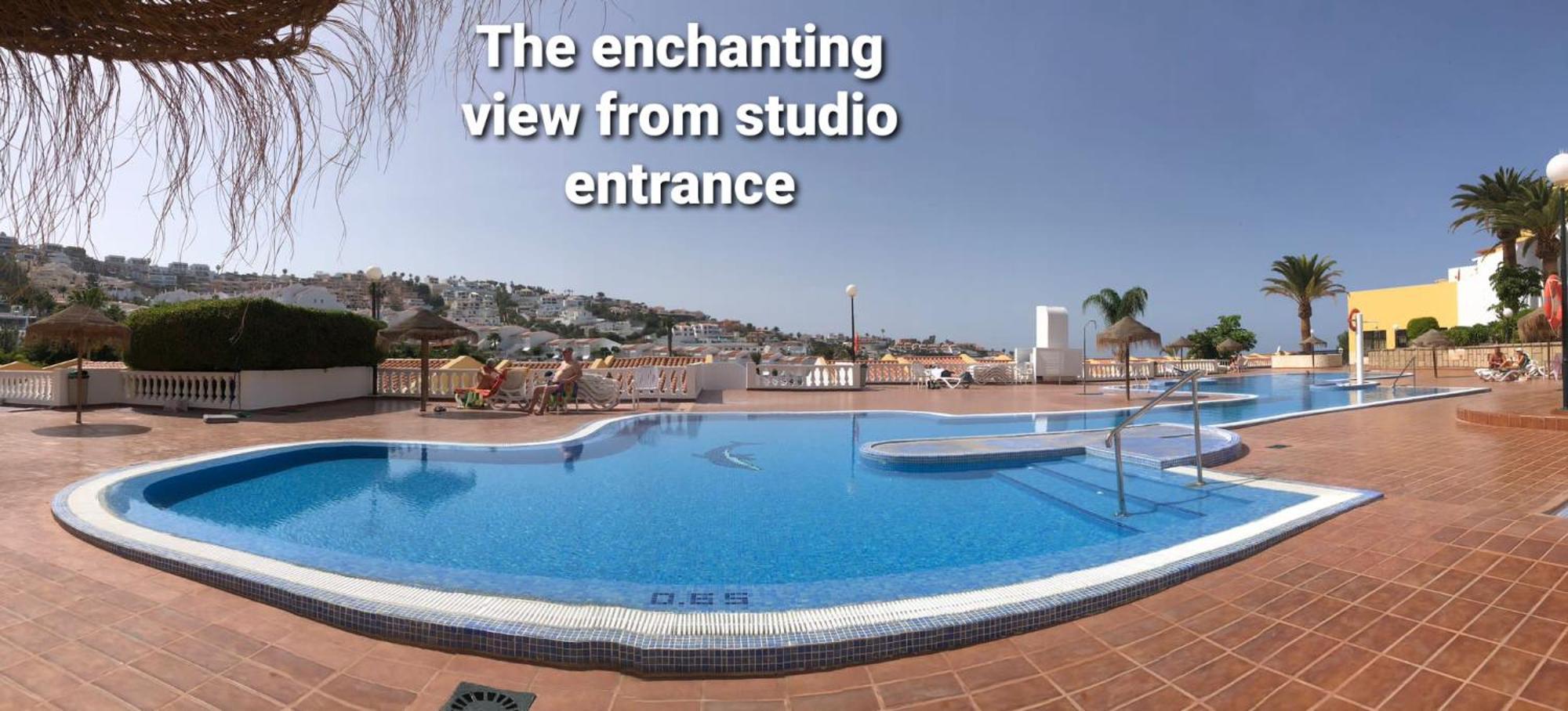 Las Brisas Holiday Costa Adeje  Extérieur photo